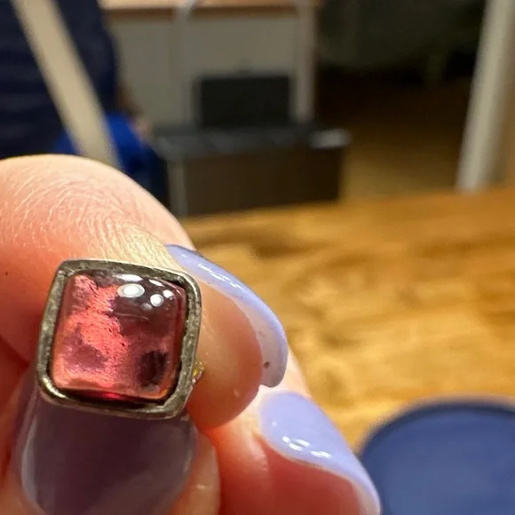 Elegant Silver and Amber Stone Earrings - Picture 2 of 4